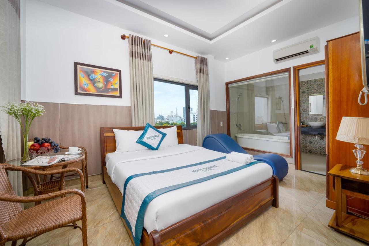 Nice House Hotel - Near My Khe Beach 岘港 外观 照片