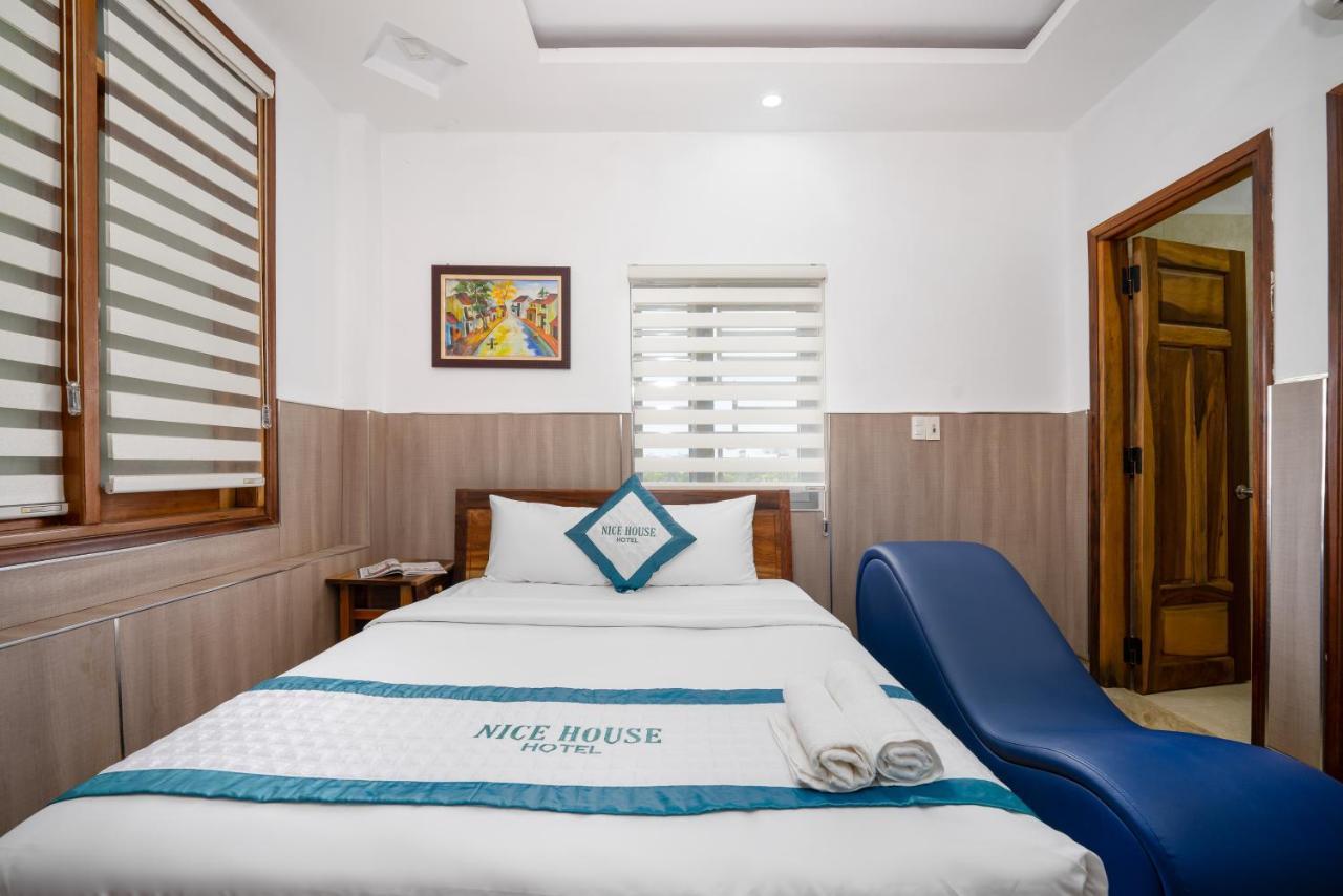 Nice House Hotel - Near My Khe Beach 岘港 外观 照片