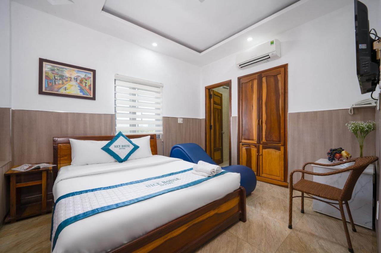 Nice House Hotel - Near My Khe Beach 岘港 外观 照片