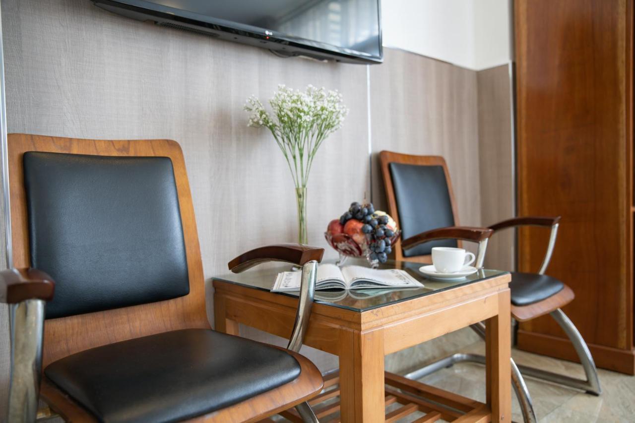 Nice House Hotel - Near My Khe Beach 岘港 外观 照片