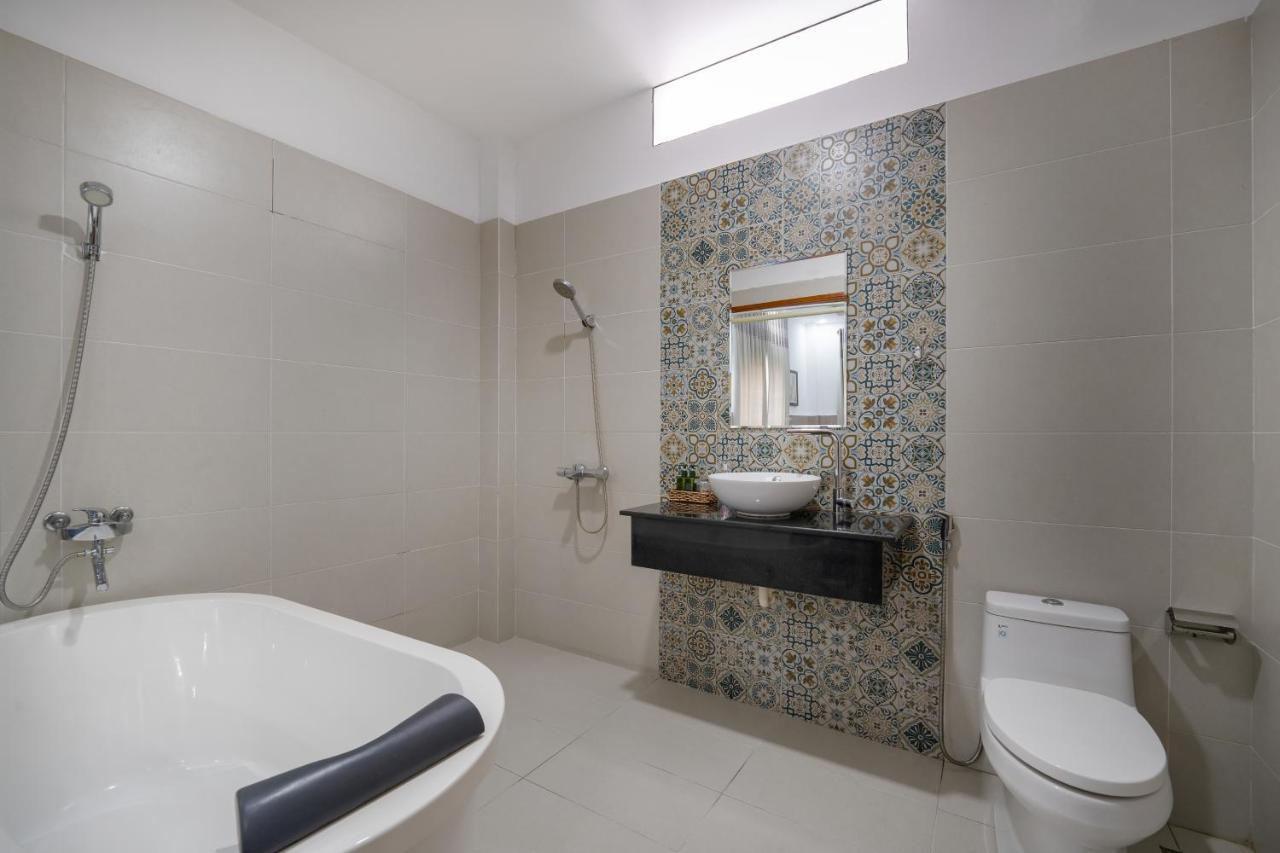Nice House Hotel - Near My Khe Beach 岘港 外观 照片